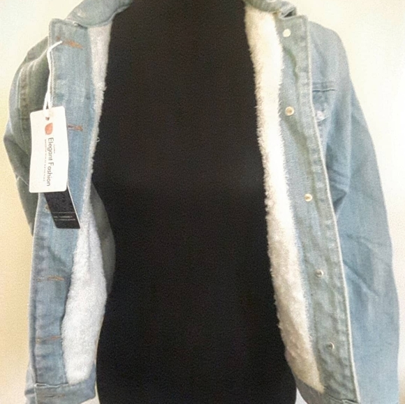 Denim jacket NWT - Picture 2 of 5